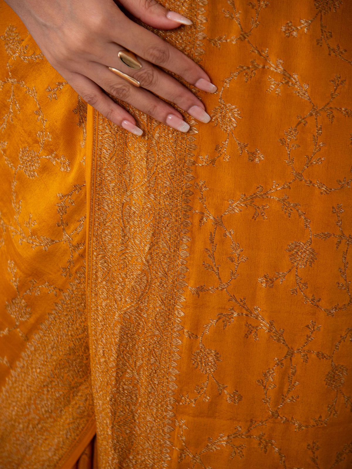 Dark Mustard Jaal Crepe Silk Handloom Banarasi Saree - Sacred Weaves