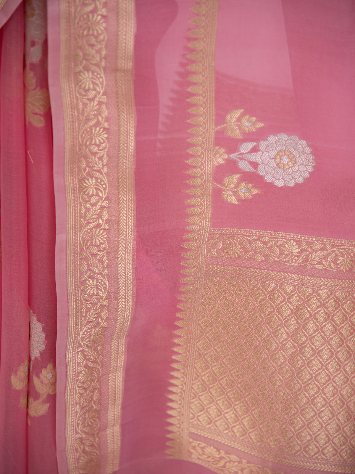 Pastel Pink Boota Organza Handloom Banarasi Saree