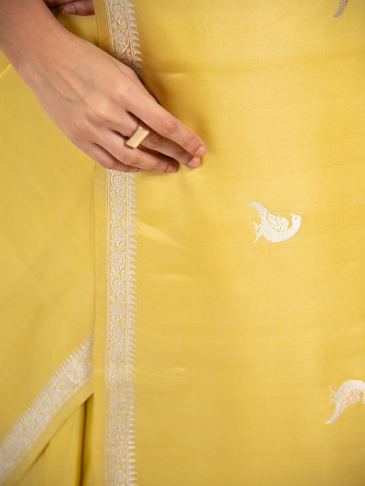 Lime Yellow Shikargah Boota Satin Silk Handloom Banarasi Saree - Sacred Weaves