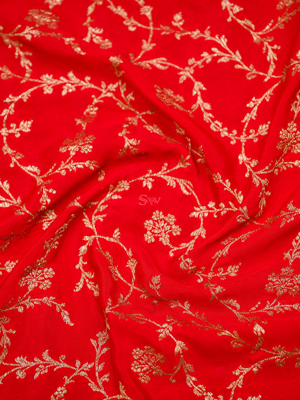 Red Jaal Crepe Silk Handloom Banarasi Saree - Sacred Weaves