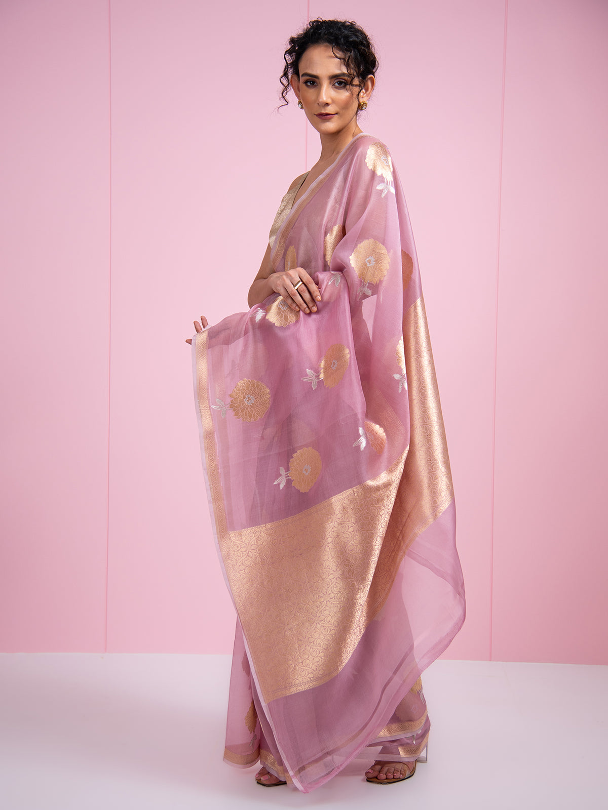 Pastel Pink Boota Organza Handloom Banarasi Saree - Sacred Weaves