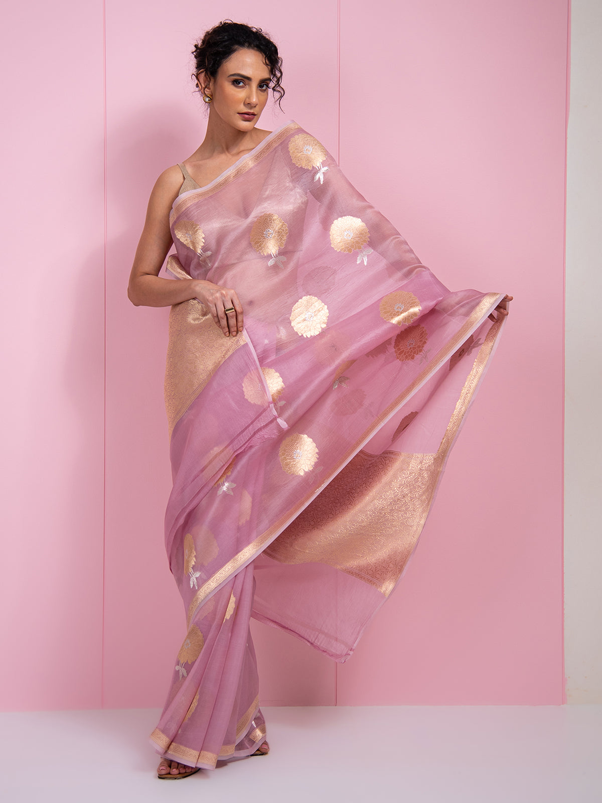 Pastel Pink Boota Organza Handloom Banarasi Saree - Sacred Weaves
