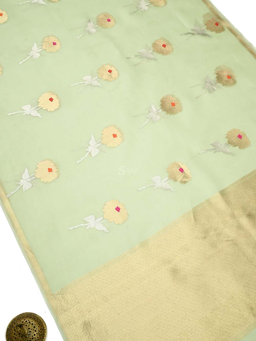 Pastel Pista Green Boota Organza Handloom Banarasi Saree - Sacred Weaves