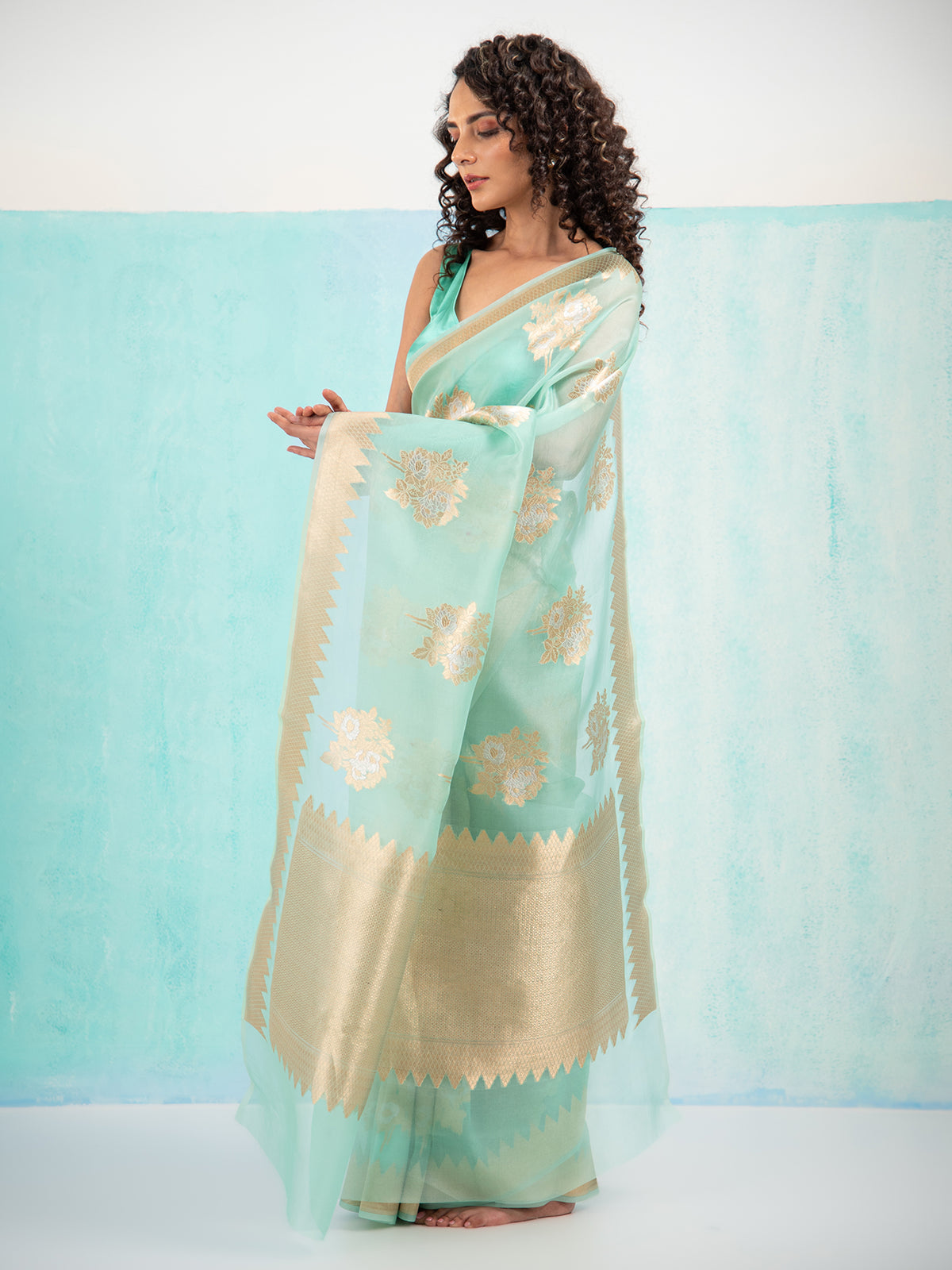 Aqua Green Boota Organza Handloom Banarasi Saree - Sacred Weaves