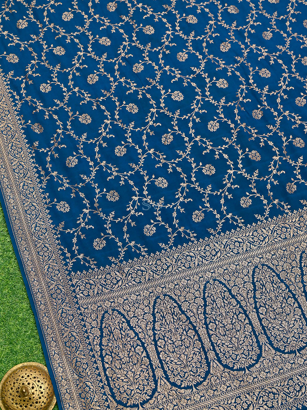 Midnight Blue Jaal Crepe Silk Handloom Banarasi Saree - Sacred Weaves