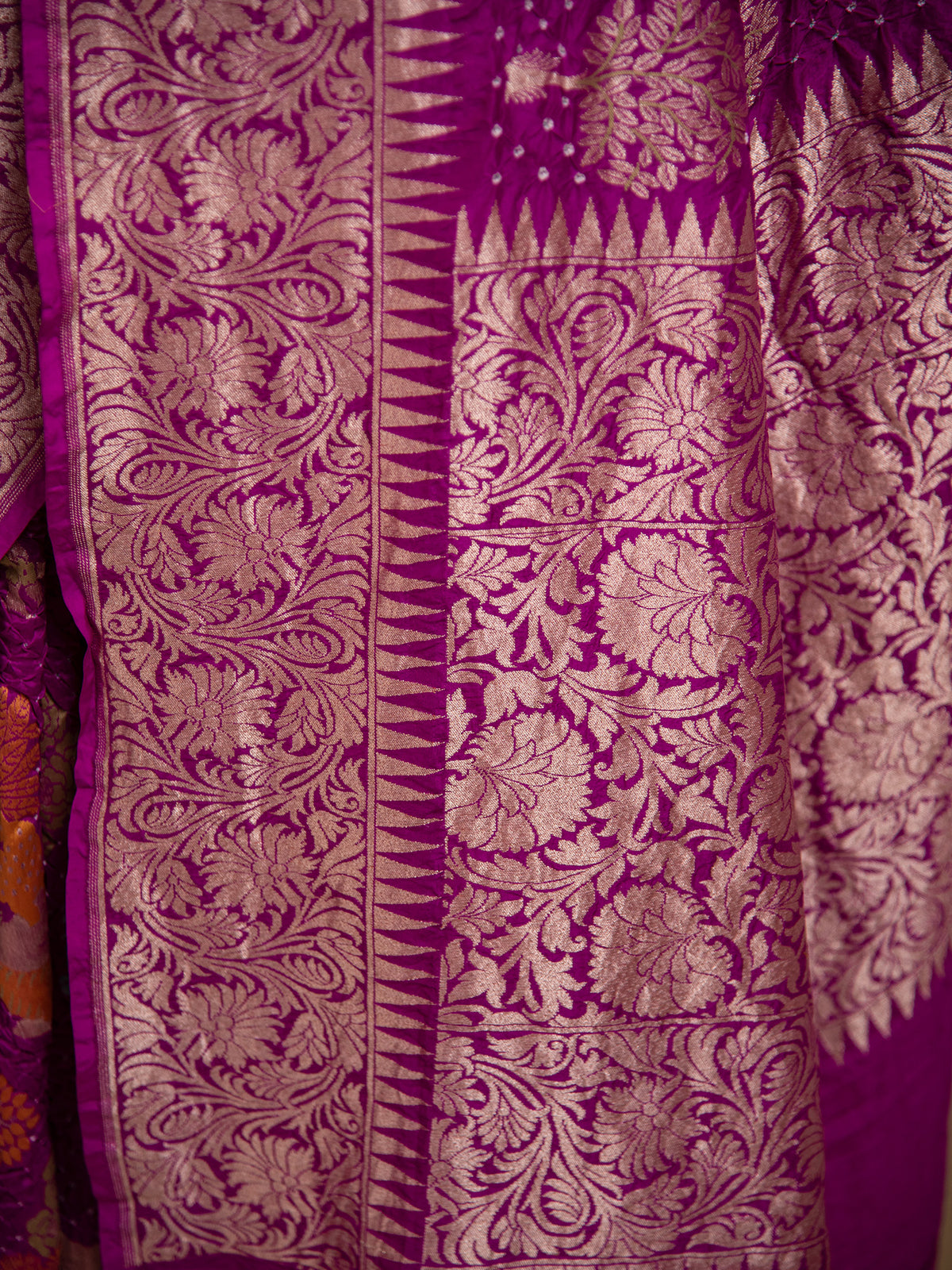 Dark Magenta Meenakari Bandhani Silk Handloom Banarasi Saree - Sacred Weaves