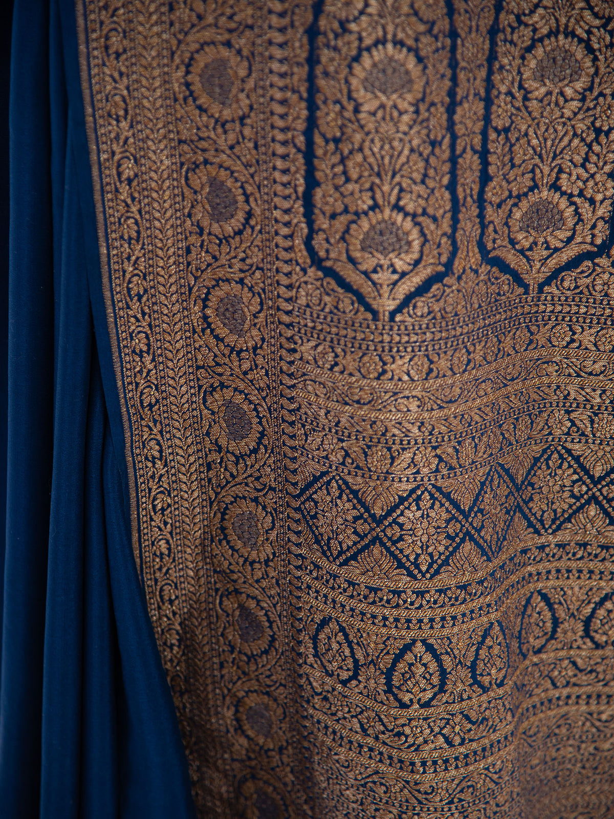 Midnight Blue Plain Crepe Silk Handloom Banarasi Saree - Sacred Weaves