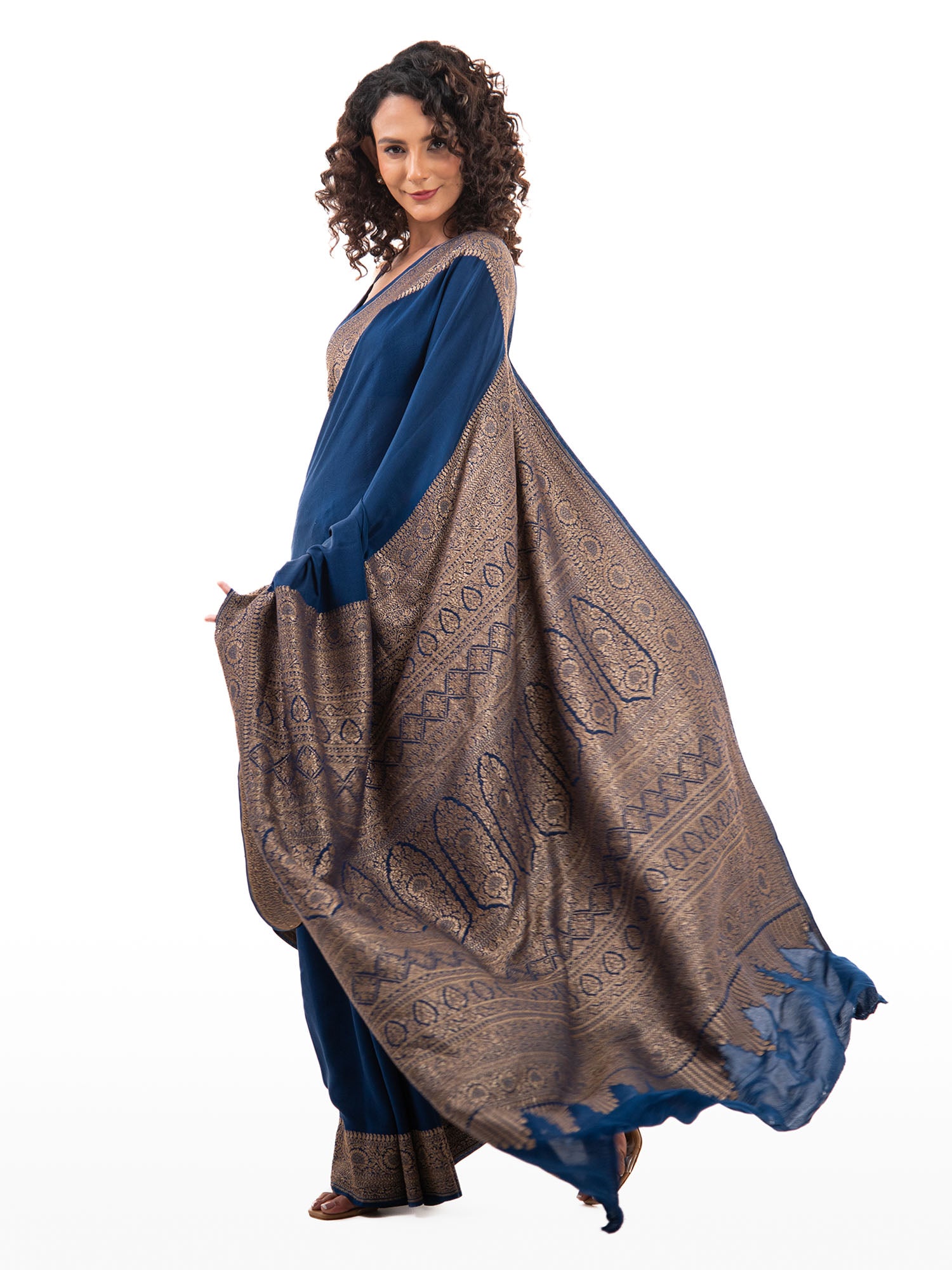Midnight Blue Plain Crepe Silk Handloom Banarasi Saree - Sacred Weaves