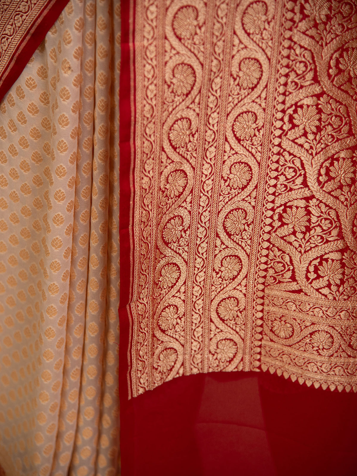 Light Beige Booti Khaddi Georgette Handloom Banarasi Saree