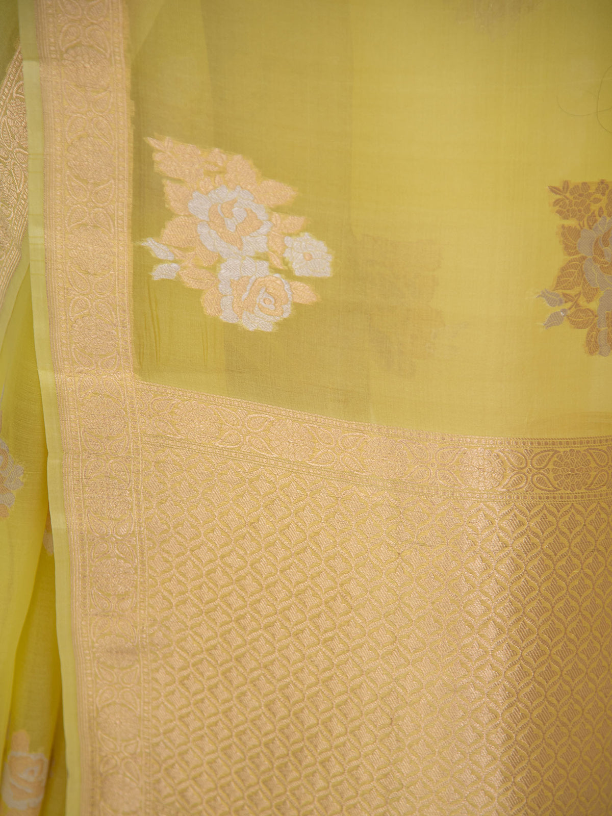 Lemon Yellow Boota Organza Handloom Banarasi Saree - Sacred Weaves