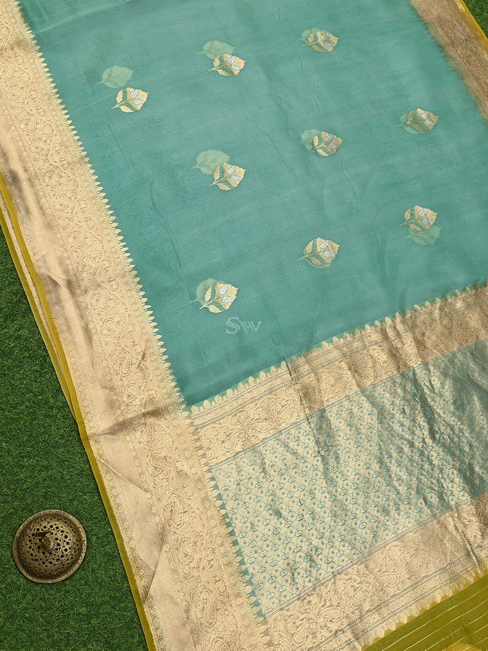 Aqua Green Booti Organza Handloom Banarasi Saree - Sacred Weaves