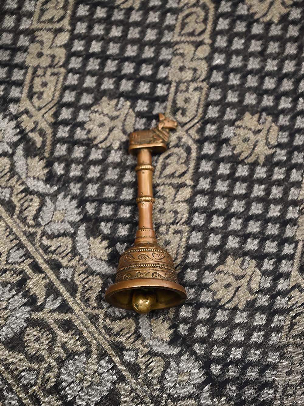 Black Konia Cotton Silk Handloom Banarasi Dupatta - Sacred Weave