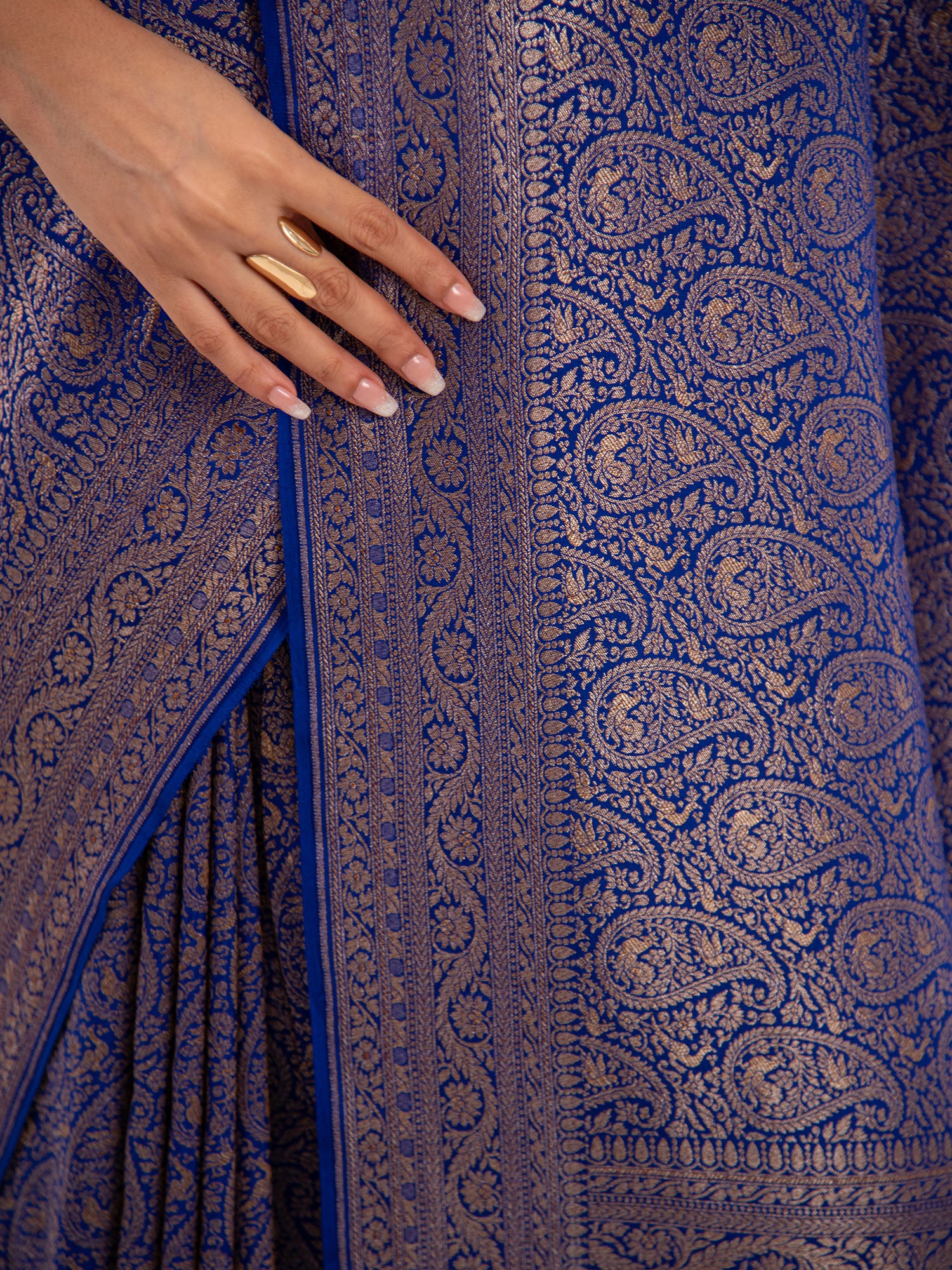 Dark Blue Jaal Crepe Silk Handloom Banarasi Saree - Sacred Weaves