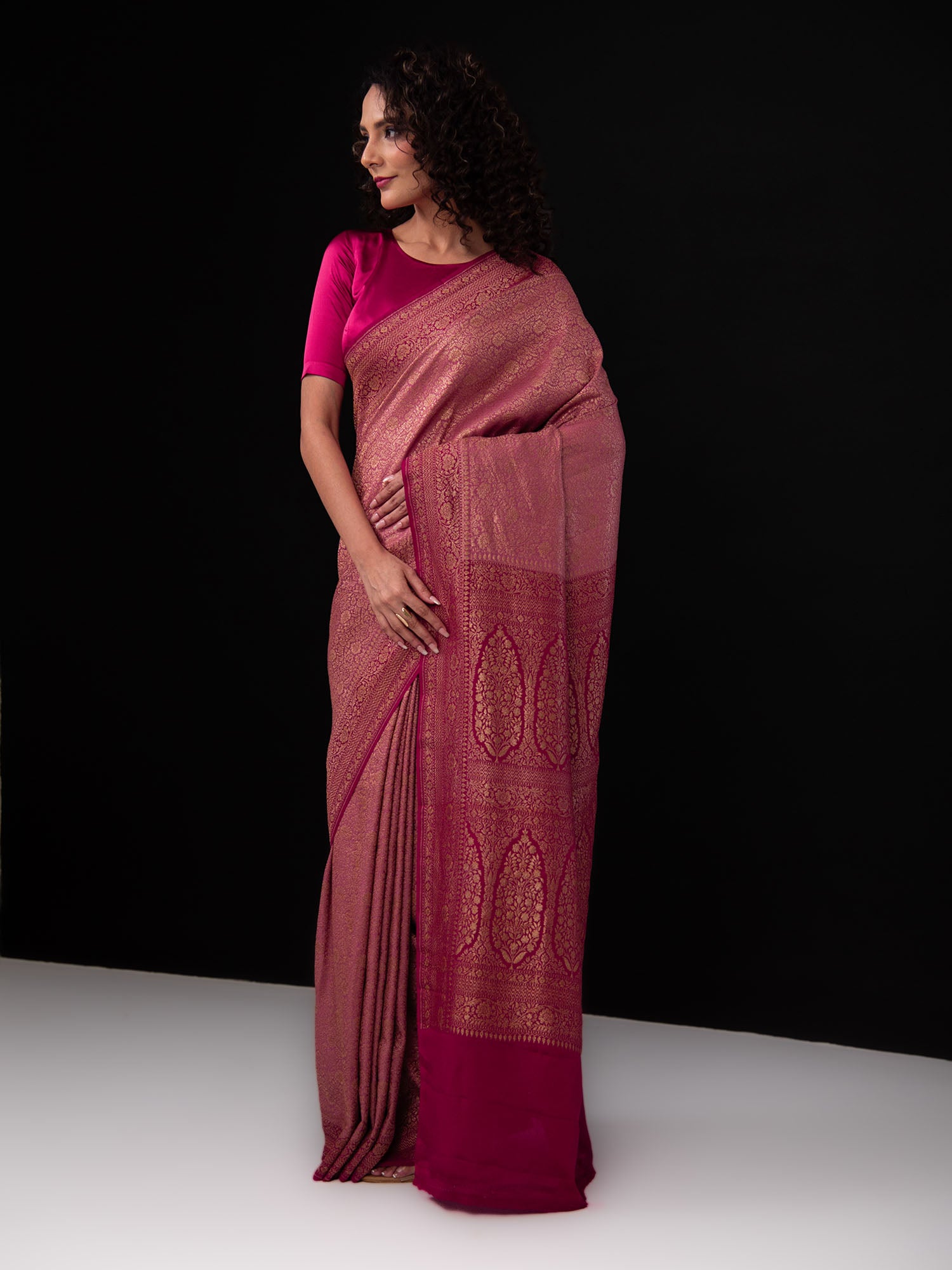 Dusky Pink Jaal Crepe Silk Handloom Banarasi Saree - Sacred Weaves