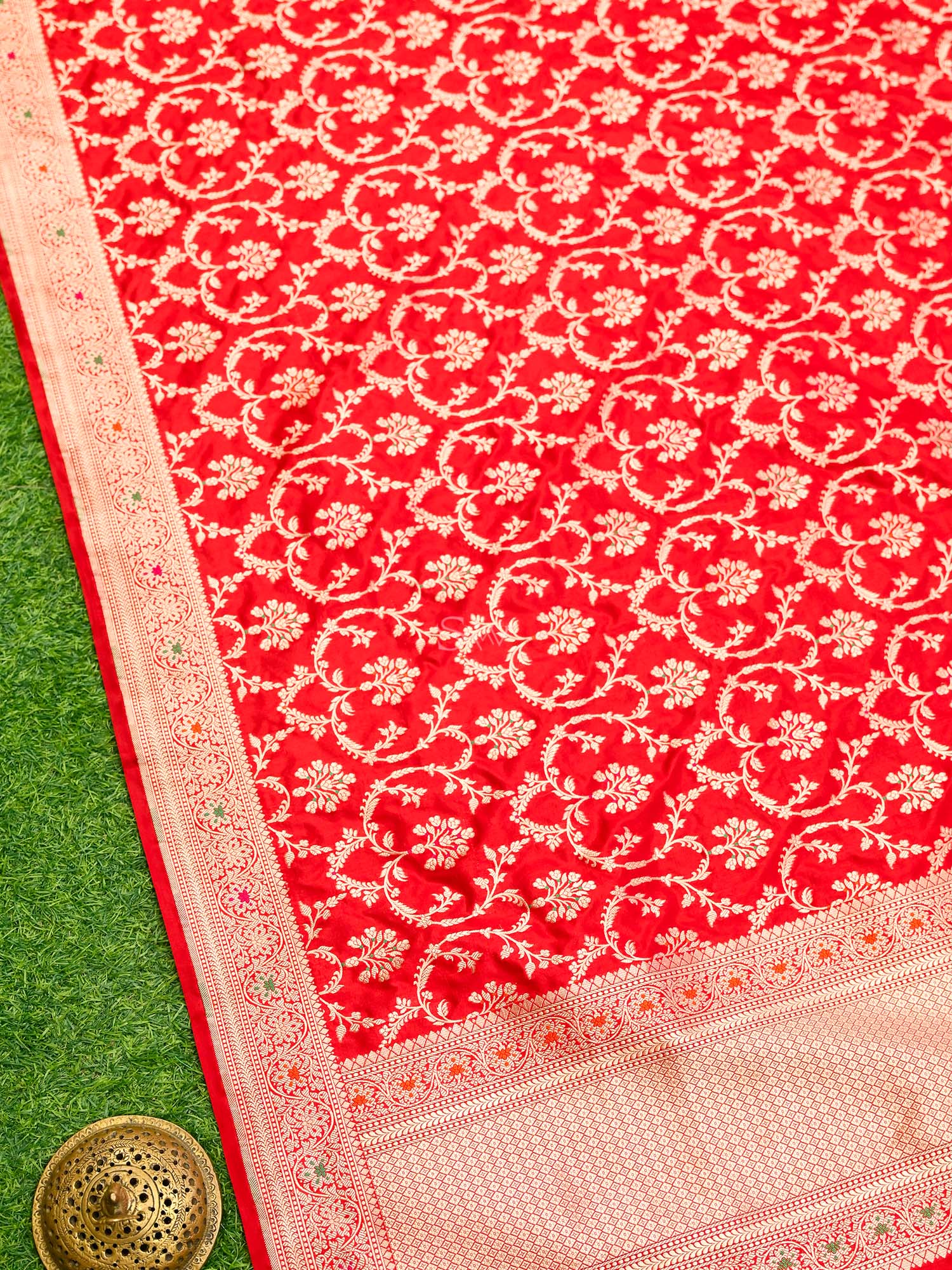 Red Meenakari Jaal Katan Silk Handloom Banarasi Dupatta - Sacred Weaves