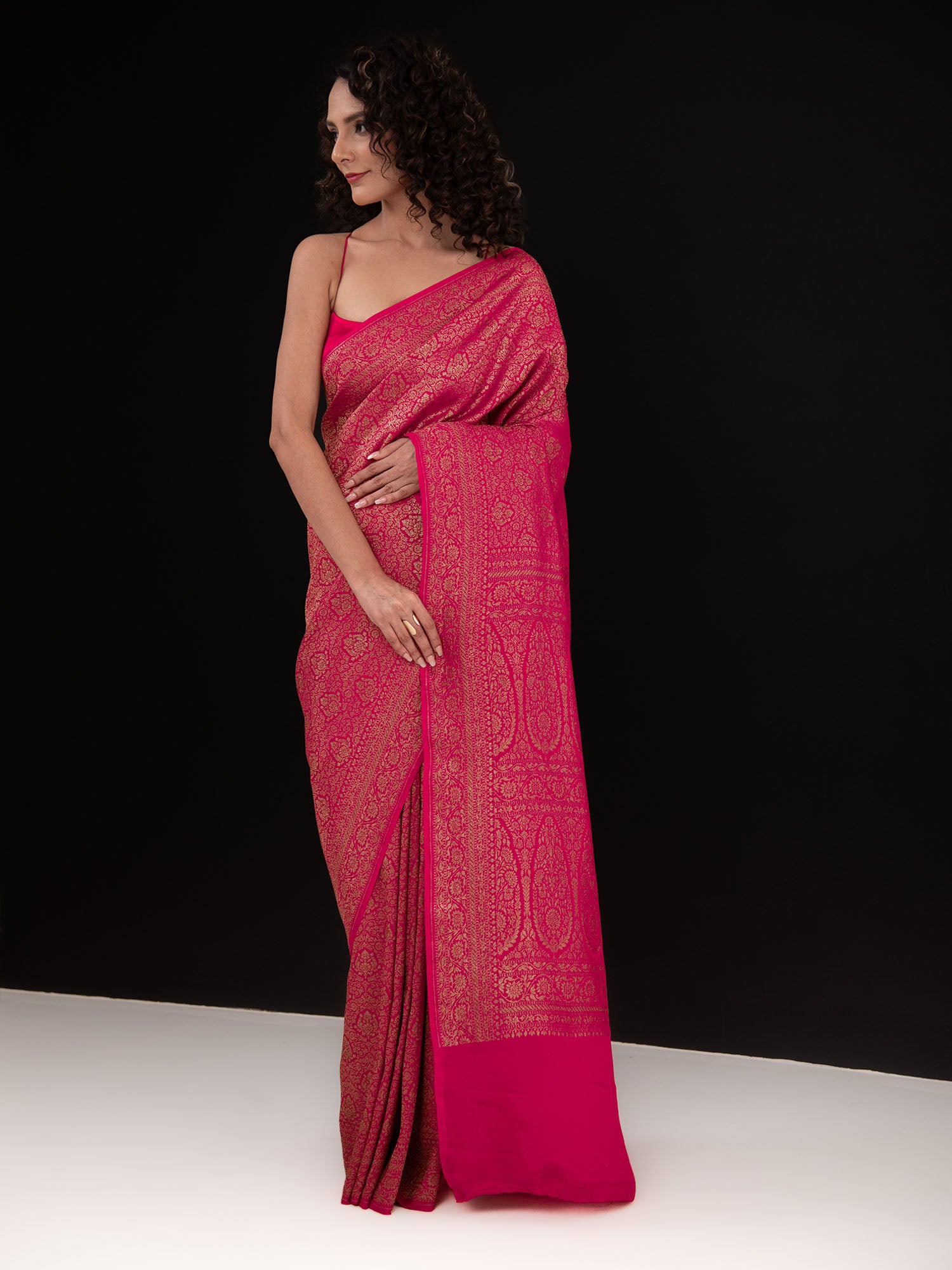 Redish Pink Jaal Crepe Silk Handloom Banarasi Saree - Sacred Weaves