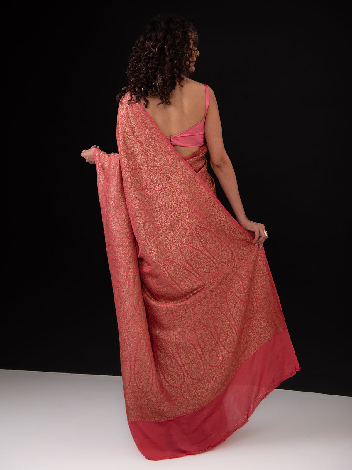 Pastel Pink Jaal Crepe Silk Handloom Banarasi Saree - Sacred Weaves