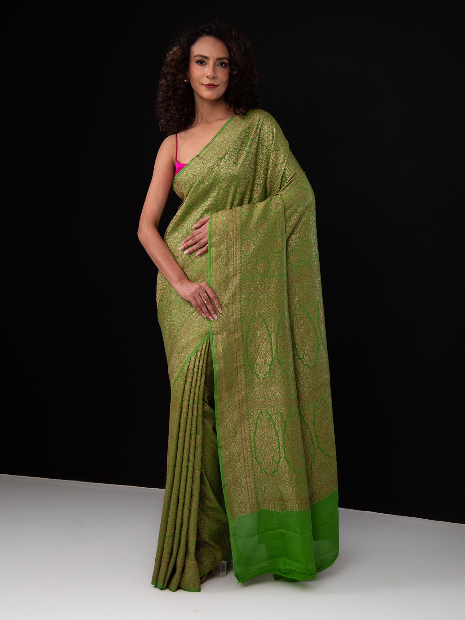 Green Jaal Crepe Silk Handloom Banarasi Saree - Sacred Weaves