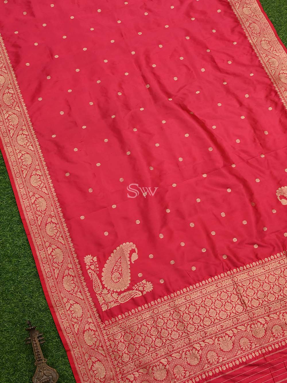 Pink Red Konia Katan Silk Handloom Banarasi Dupatta - Sacred Weaves