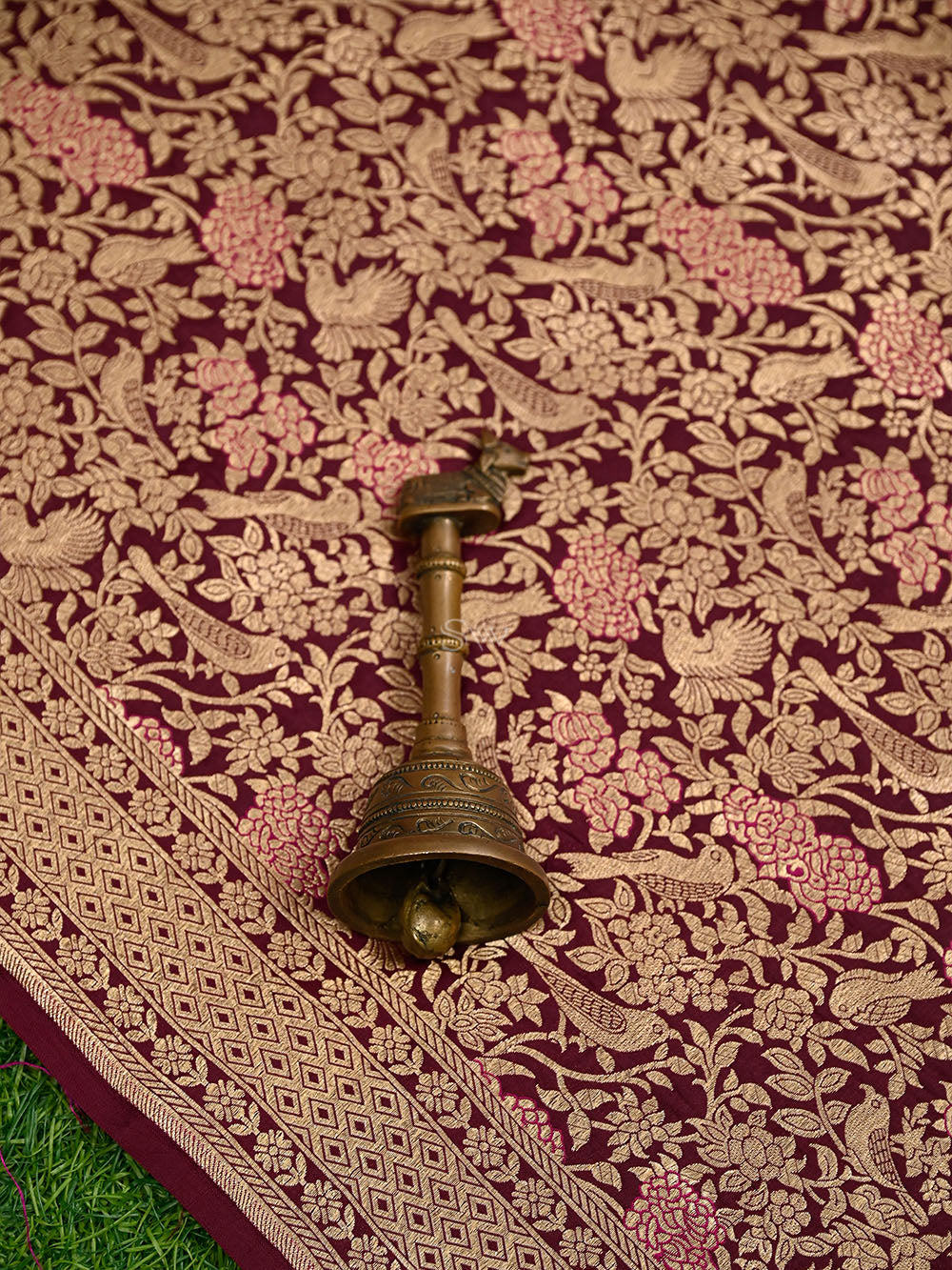 Brown Meenakari Silk Brocade Handloom Banarasi Saree - Sacred Weaves