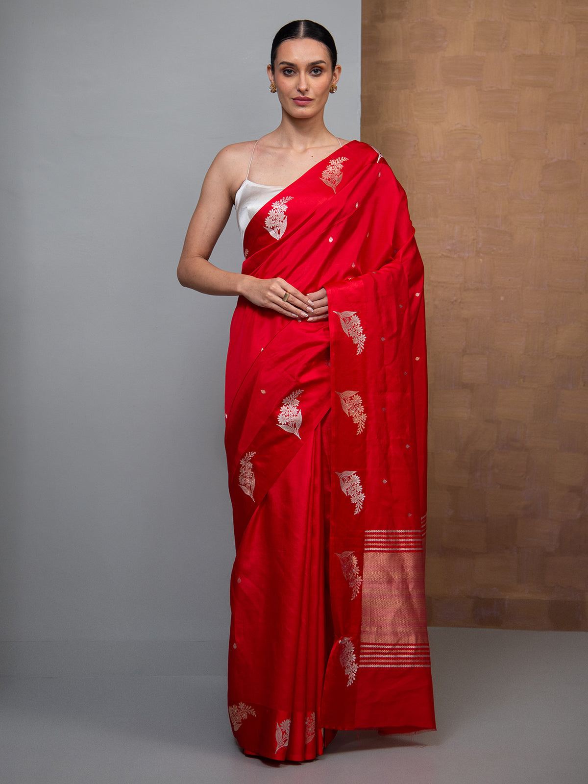 Red Booti Pure Silk Handloom Banarasi Saree