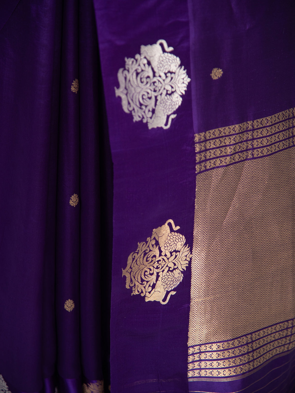 Purple Booti Pure Silk Handloom Banarasi Saree