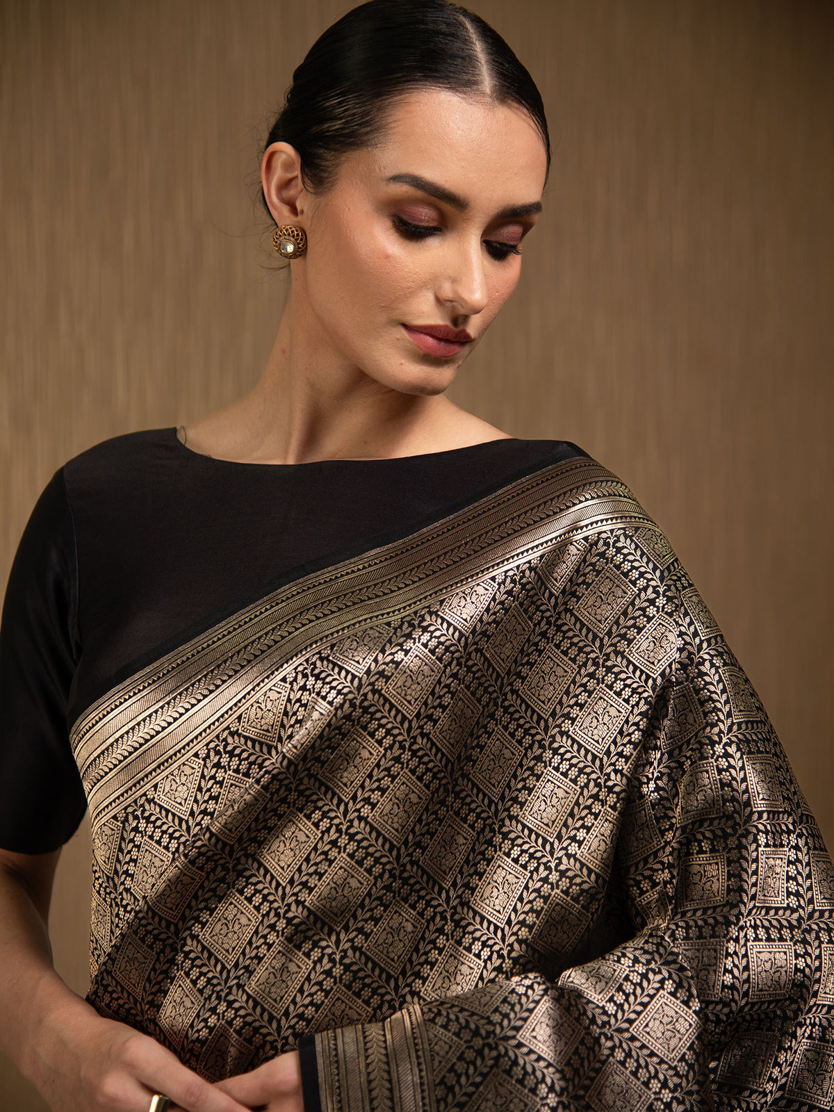 Black Silk Brocade Handloom Banarasi Saree