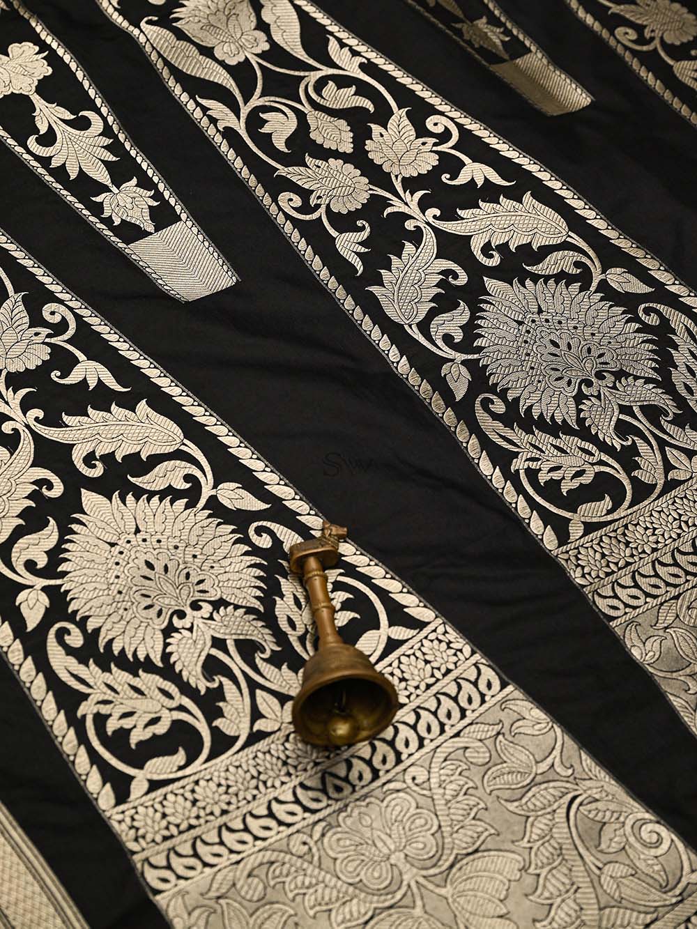 Black Silk Handloom Banarasi Lehenga