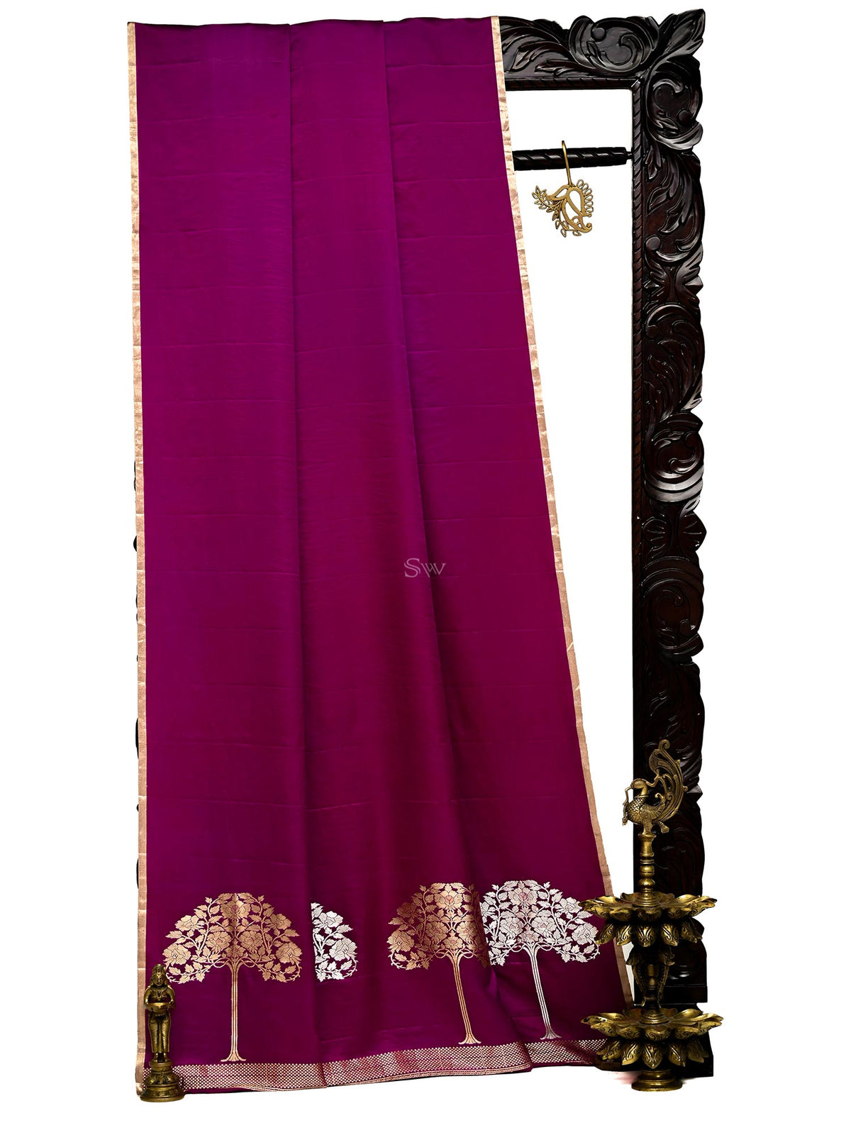 Dark Magenta Plain Satin Silk Handloom Banarasi Saree