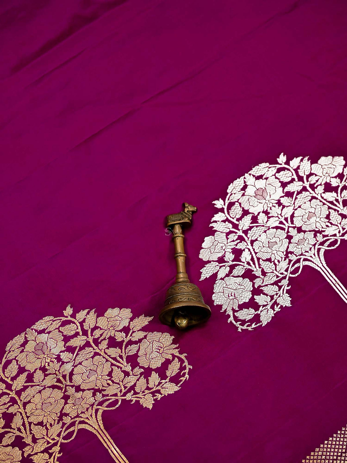 Dark Magenta Plain Satin Silk Handloom Banarasi Saree