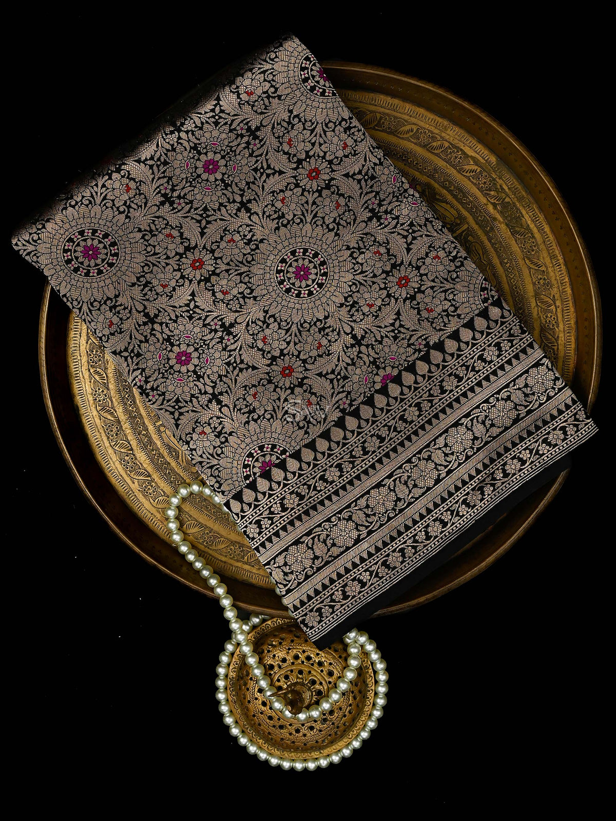 Black Meenakari Silk Brocade Handloom Banarasi Saree