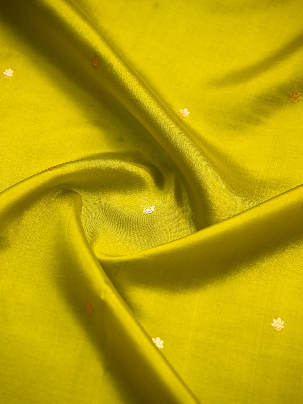 Lime Green Booti Katan Silk Handloom Banarasi Saree