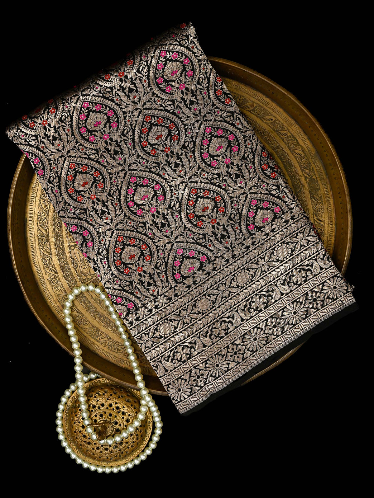 Black Meenakari Silk Brocade Handloom Banarasi Saree