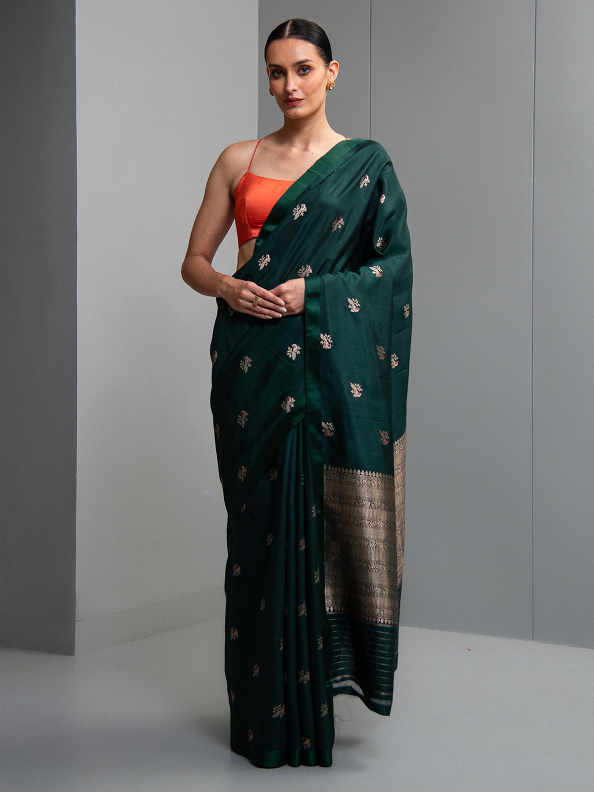 Bottle Green Meenakari Pure Silk Handloom Banarasi Saree
