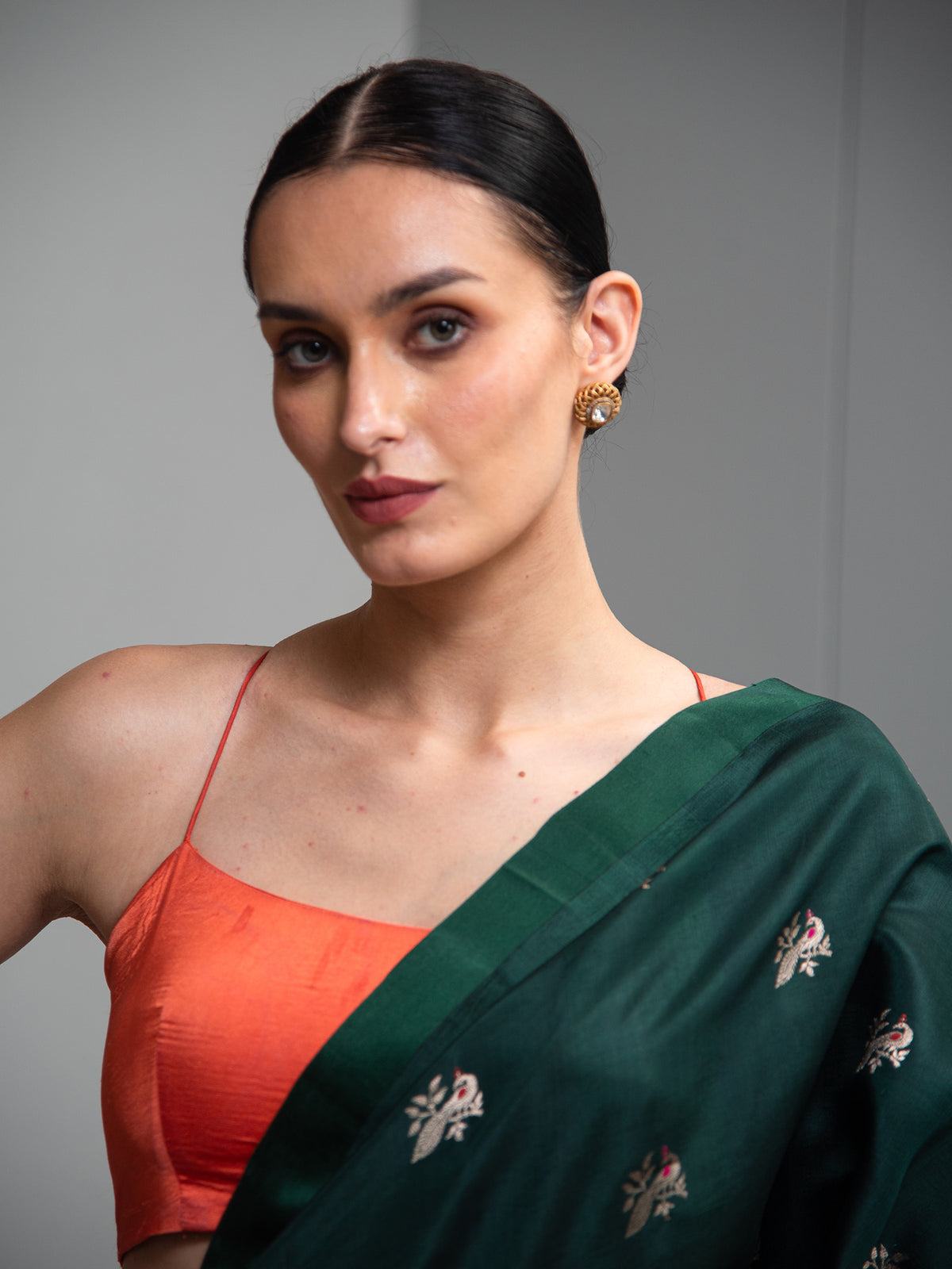 Bottle Green Meenakari Pure Silk Handloom Banarasi Saree