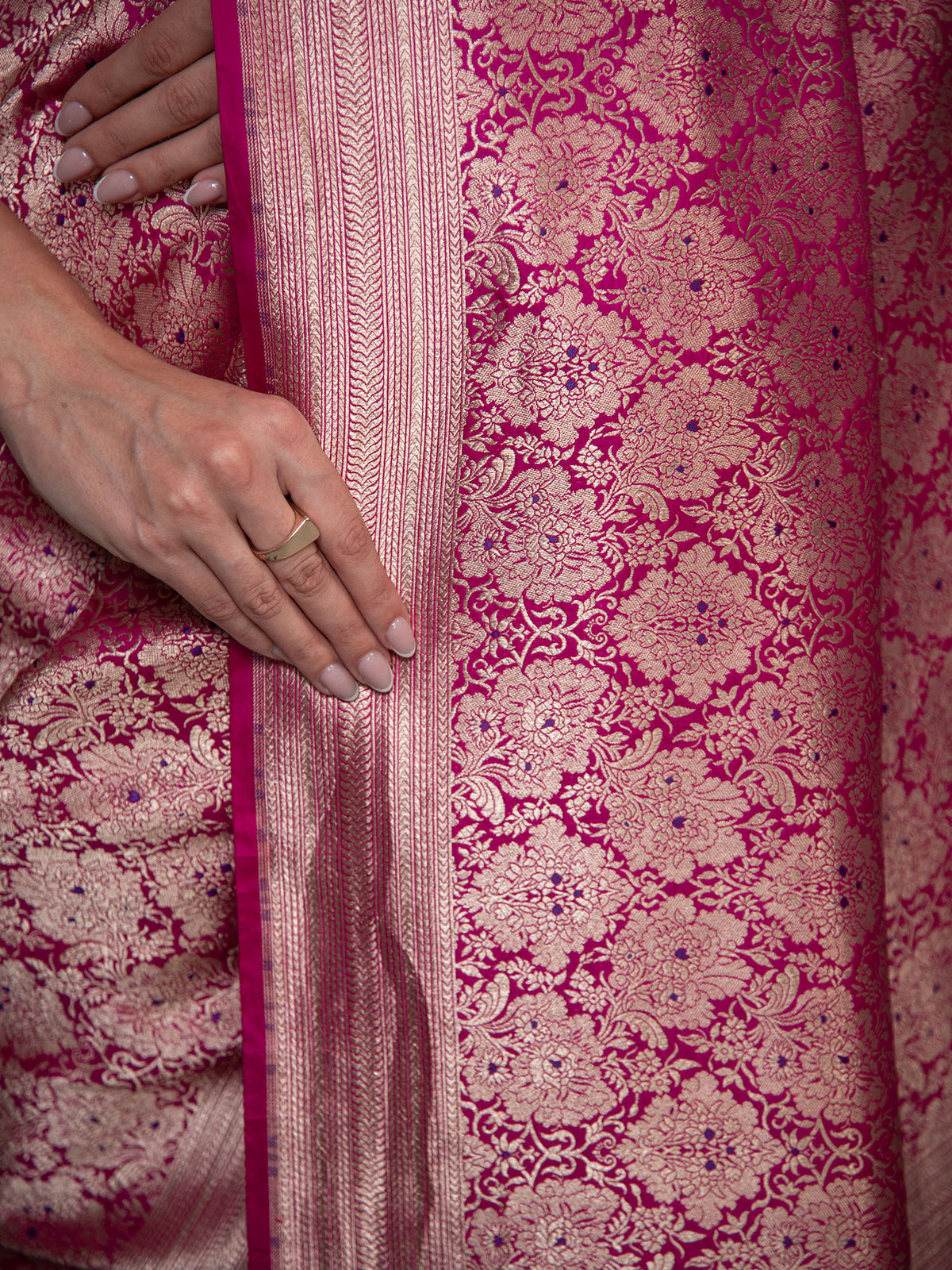 Dark Pink Meenakari Silk Brocade Handloom Banarasi Saree