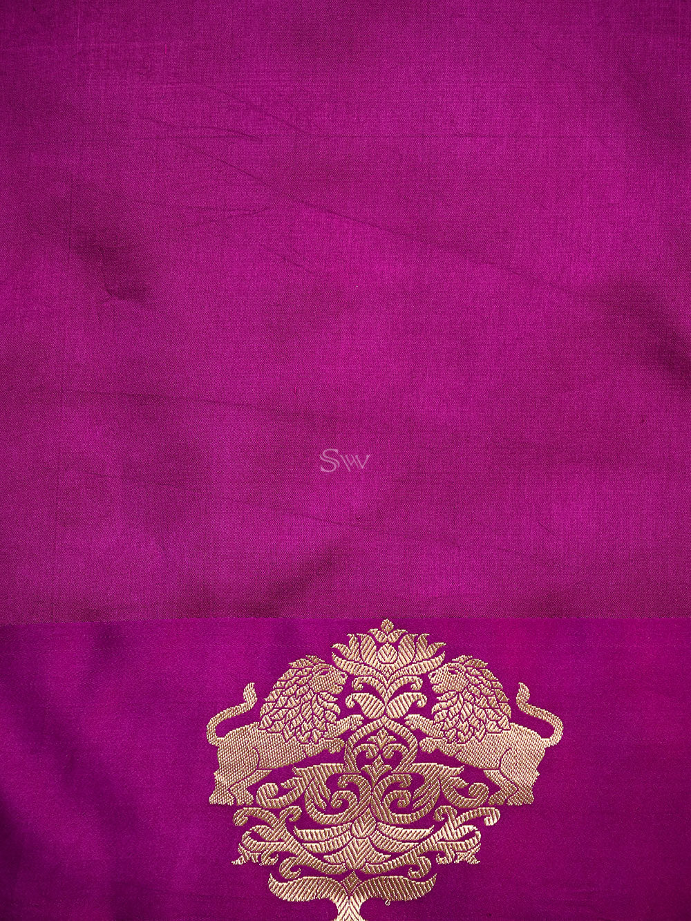 Dark Magenta Booti Katan Silk Handloom Banarasi Saree