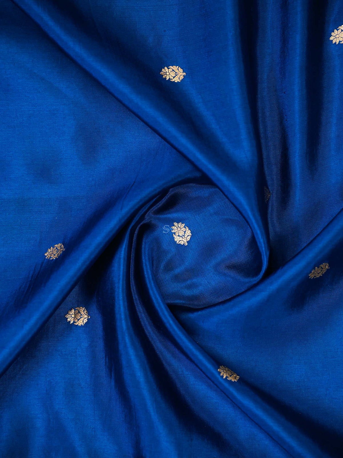 Midnight Blue Booti Katan Silk Handloom Banarasi Saree