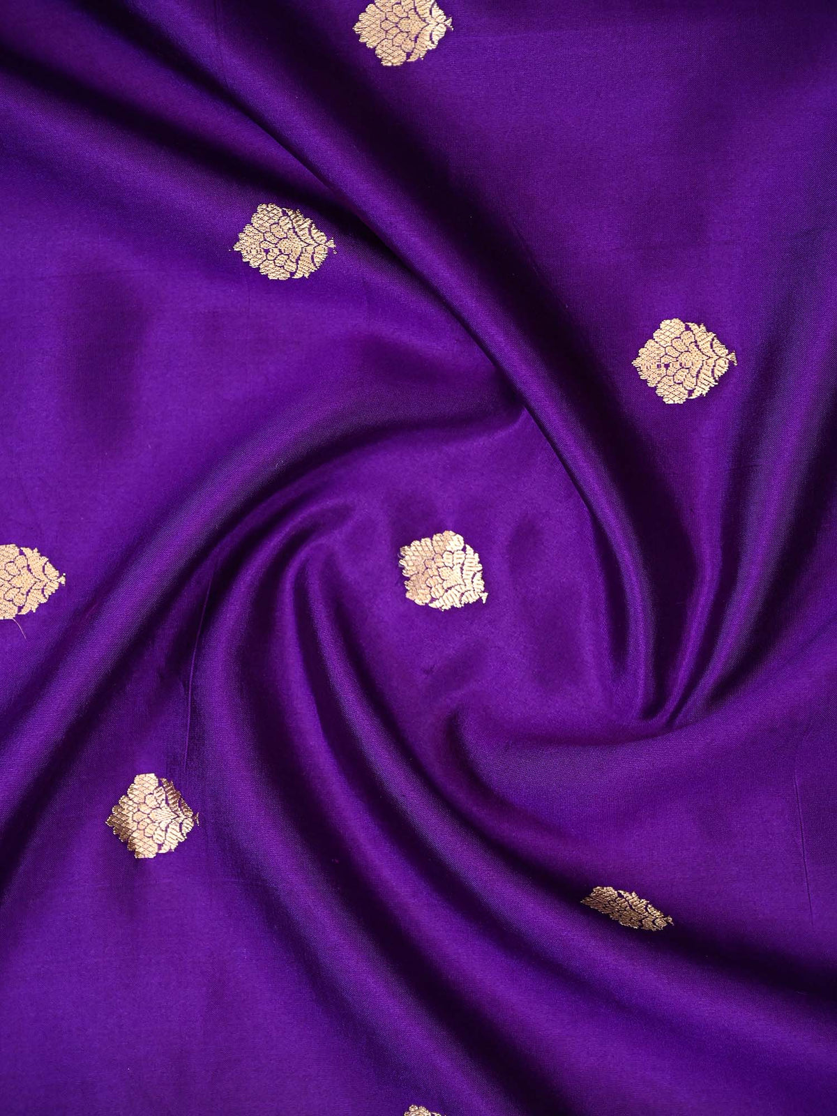 Purple Booti Katan Silk Handloom Banarasi Saree