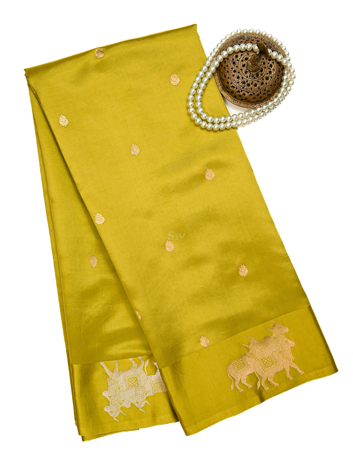 Lime Green Booti Pure Silk Handloom Banarasi Saree