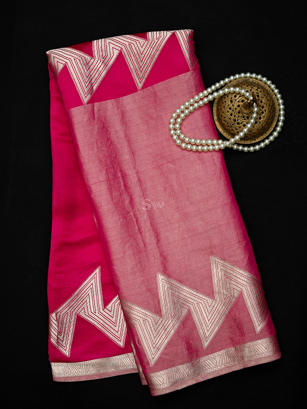 Magenta Tissue Brocade Handloom Banarasi Saree