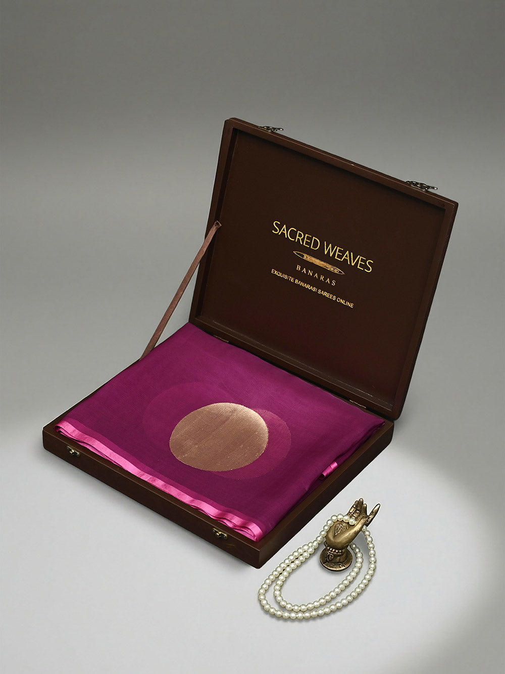 Dark Magenta Boota Pure Organza Silk Handloom Banarasi Saree