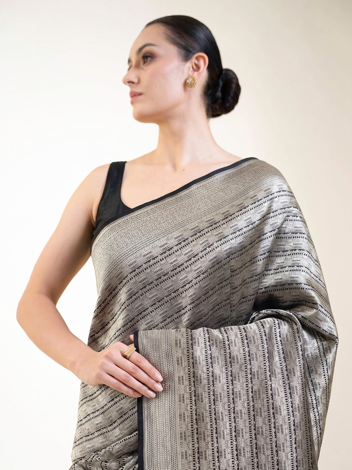 Black Silk Brocade Handloom Banarasi Saree - Sacred Weaves