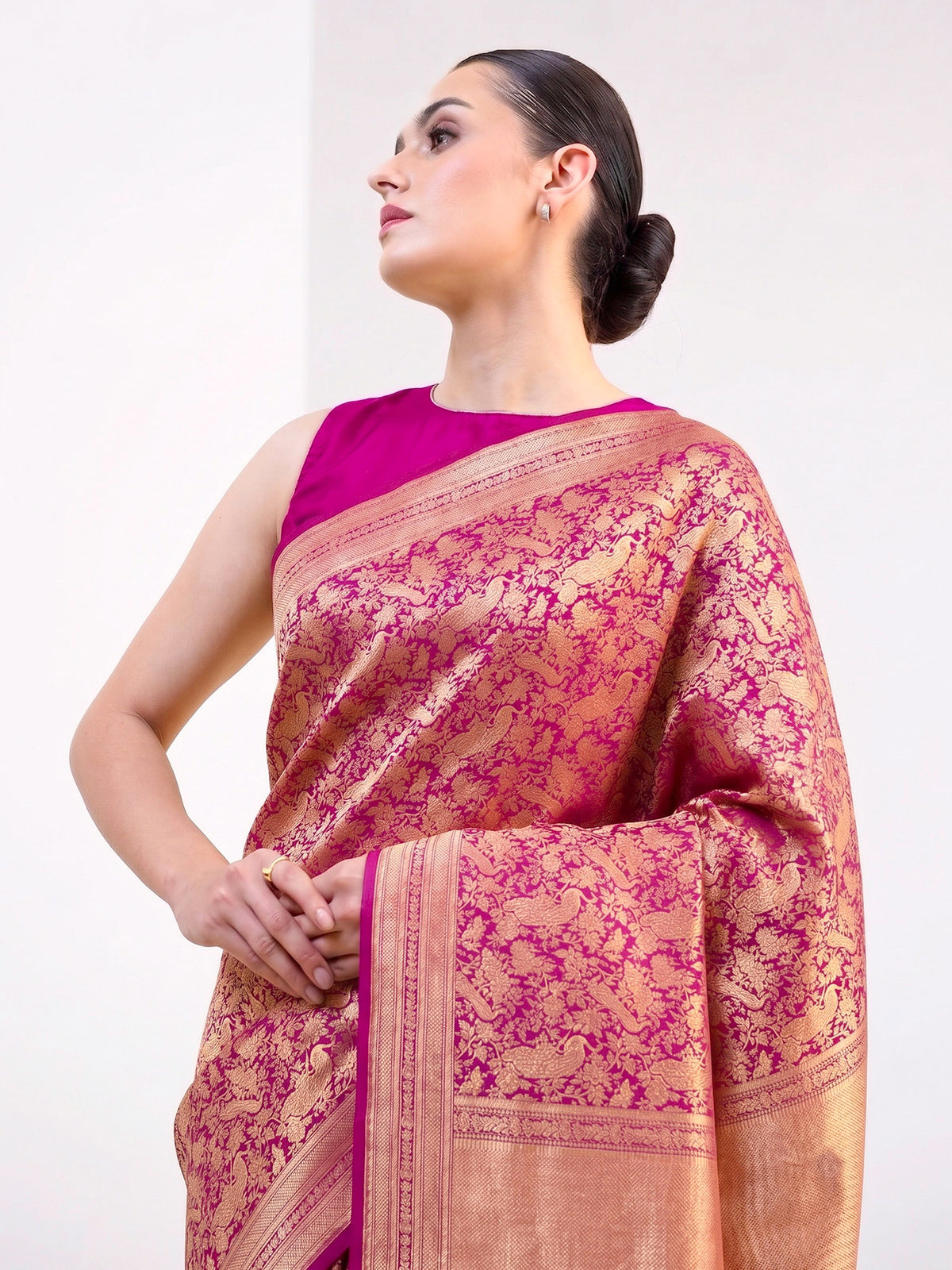 Magenta Silk Shikargah Brocade Handloom Banarasi Saree - Sacred Weaves