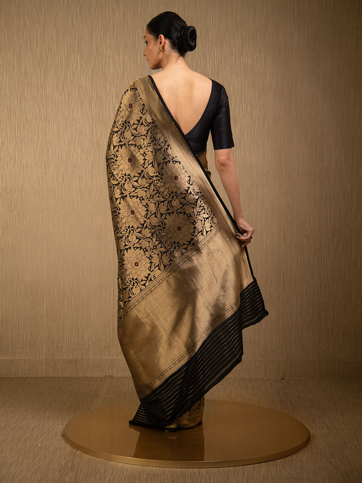 Black Meenakari Silk Brocade Handloom Banarasi Saree