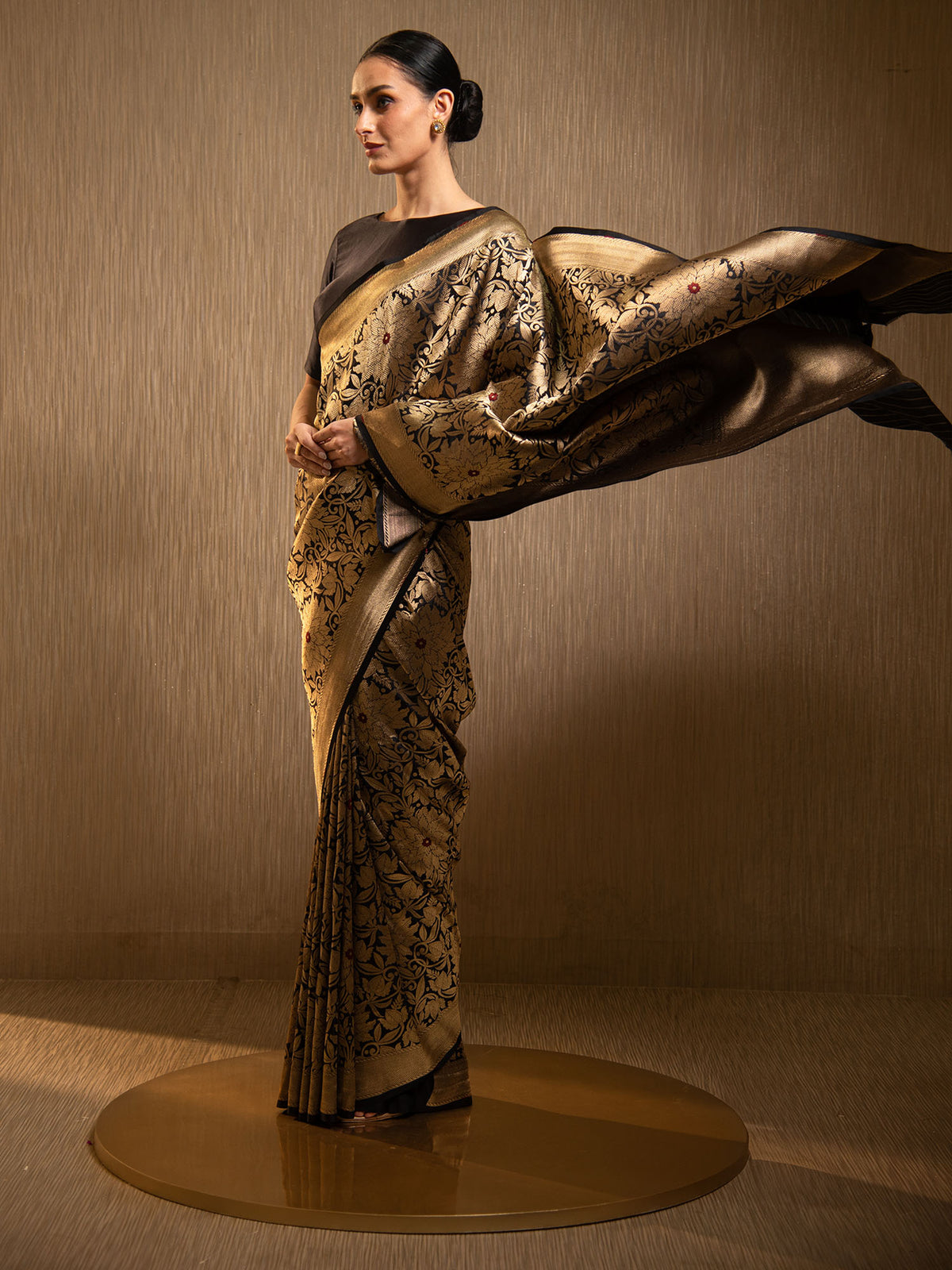 Black Meenakari Silk Brocade Handloom Banarasi Saree