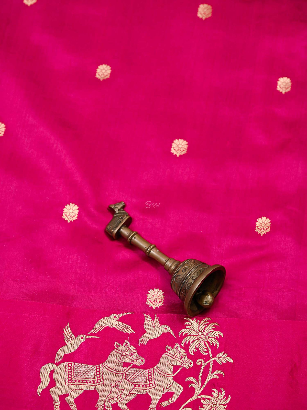 Dark Pink Booti Katan Silk Handloom Banarasi Saree - Sacred Weaves