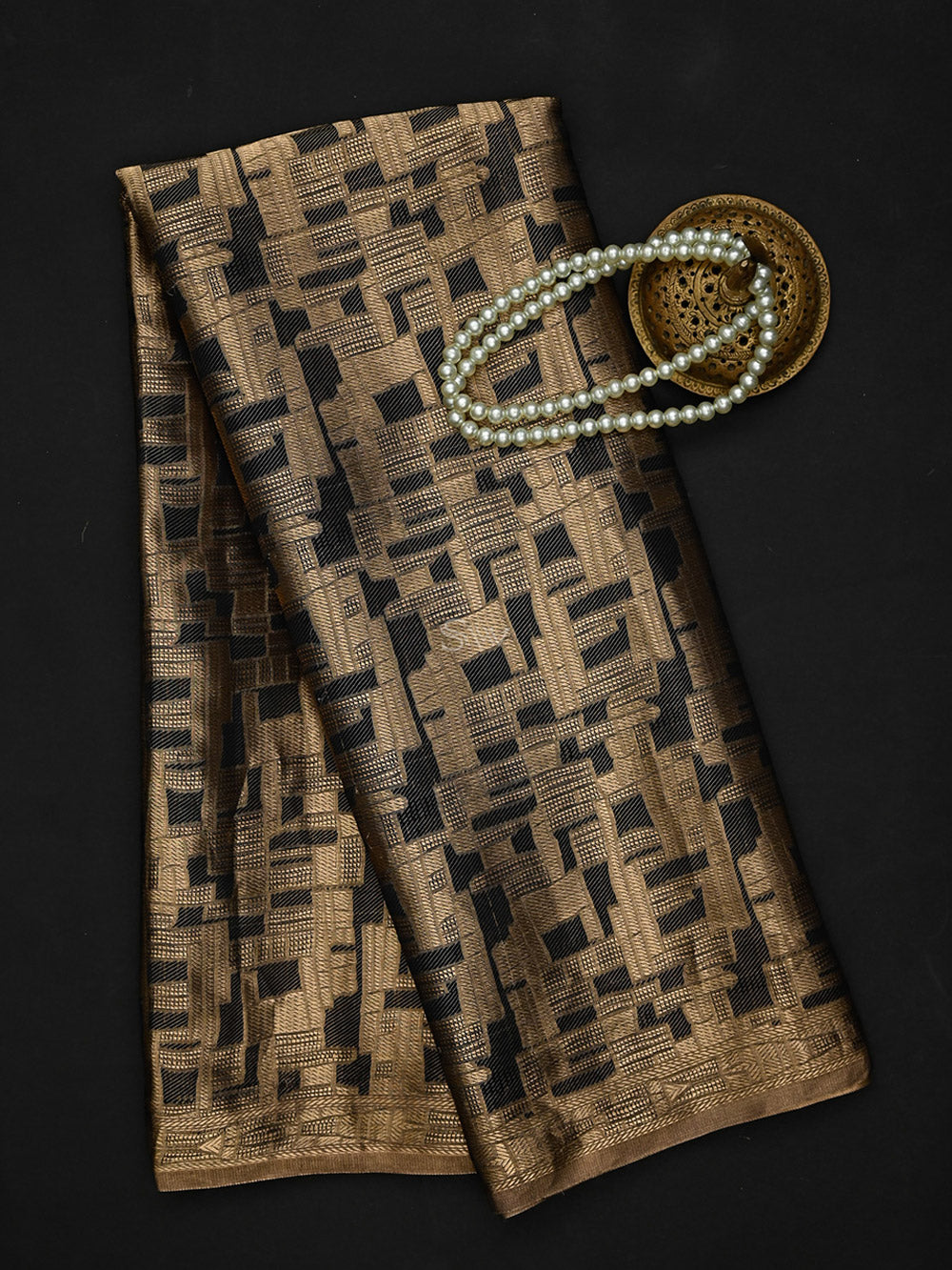 Black Tissue Brocade Handloom Banarasi Saree