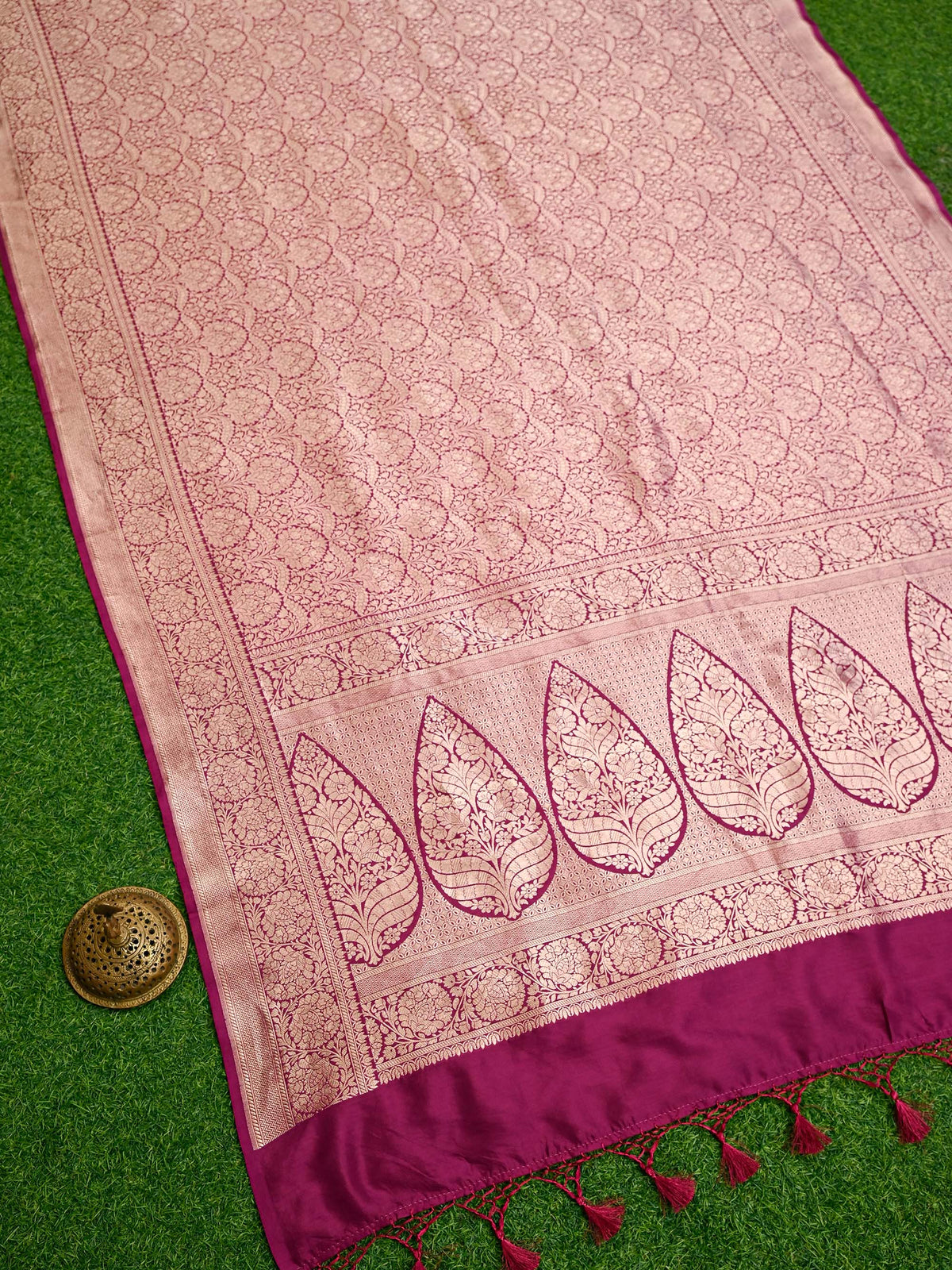 Dark Pink Silk Brocade Handloom Banarasi Saree
