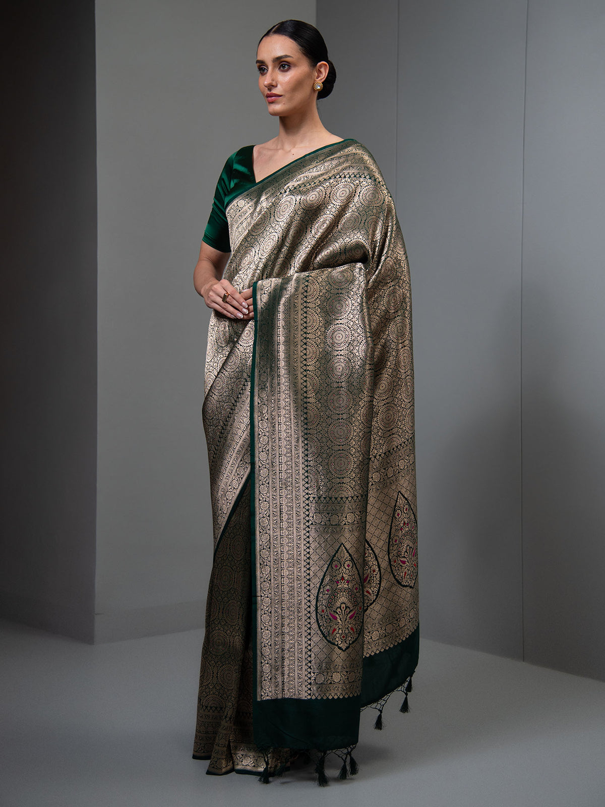 Bottle Green Meenakari Silk Brocade Handloom Banarasi Saree